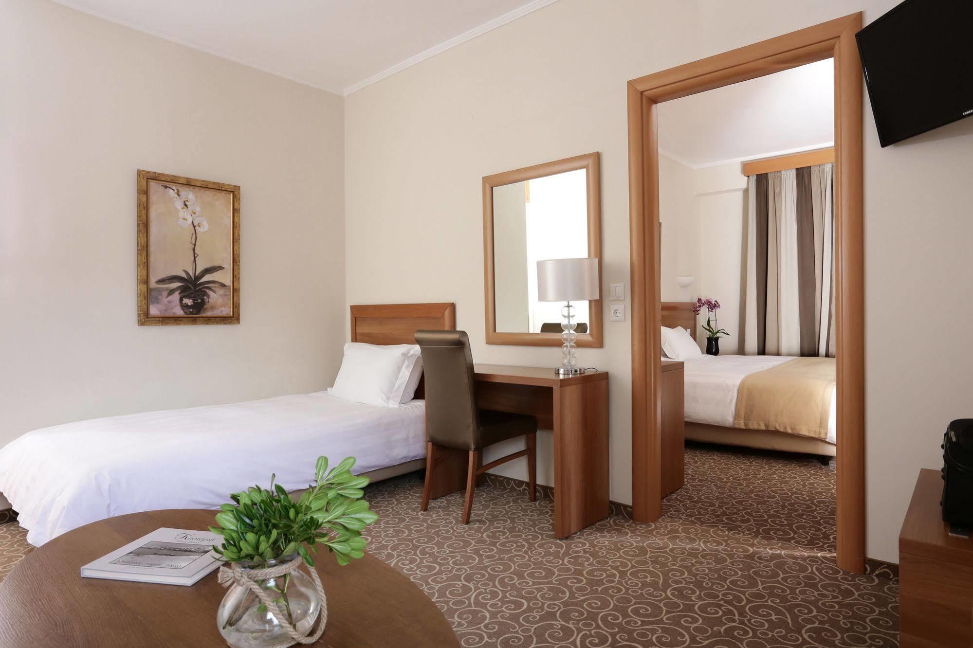 Chloe Luxury Hotel Kastoria Eksteriør billede